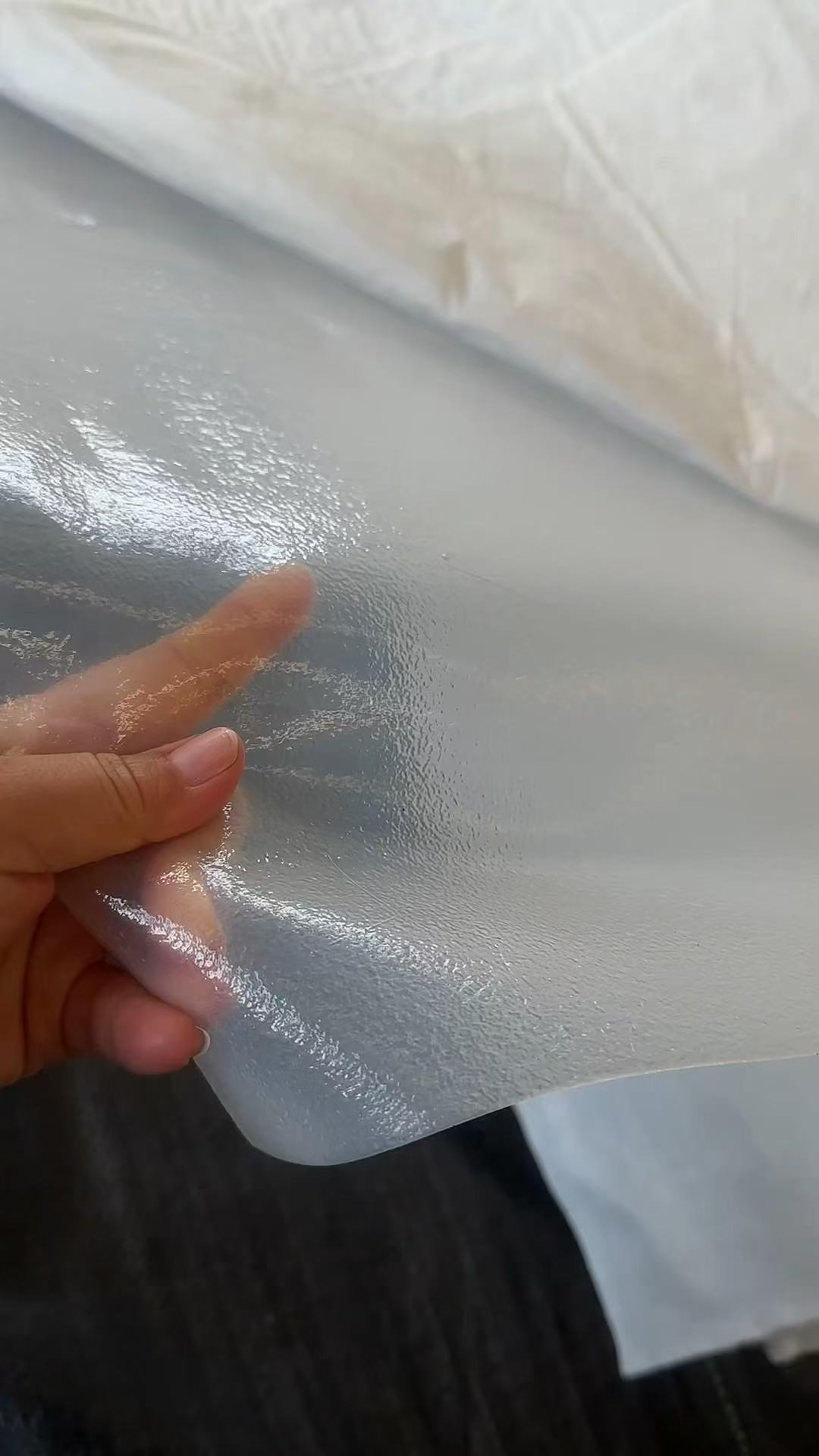 復(fù)合土工膜在道路施工中的注意事項